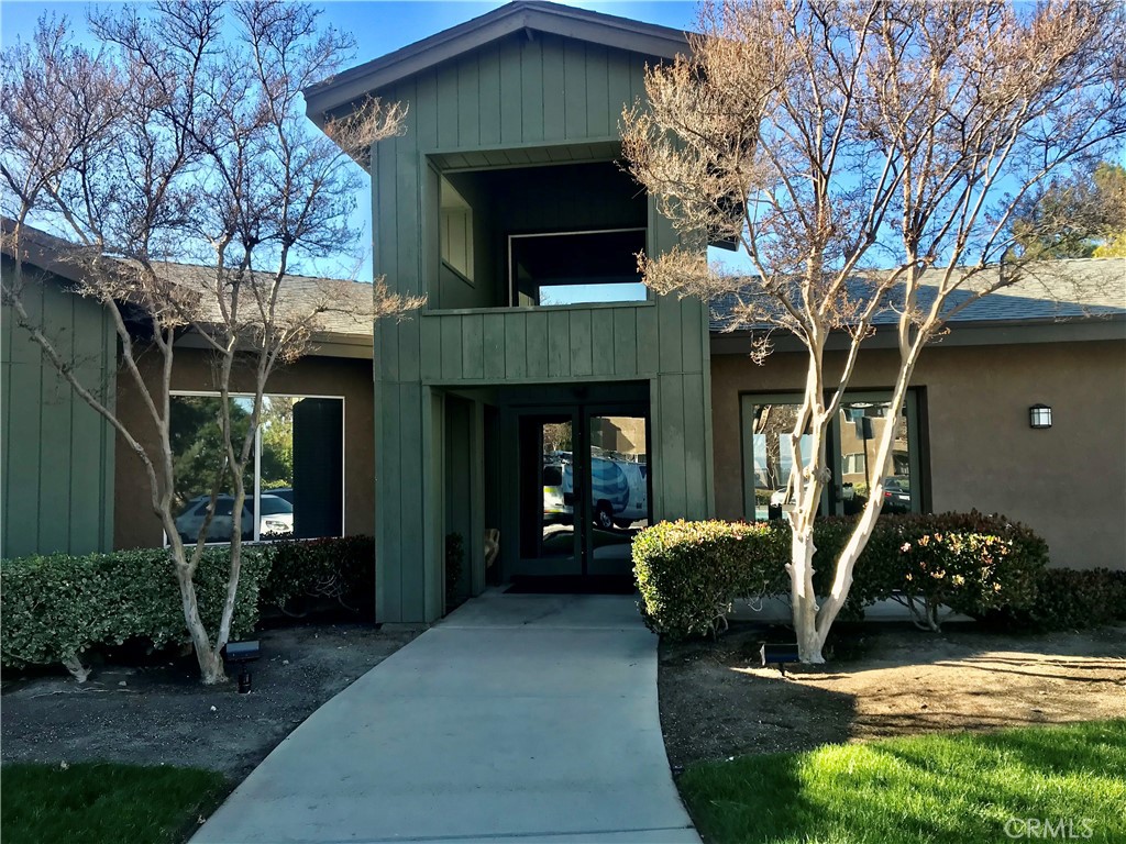 2612 Avenida Del Vista 203
