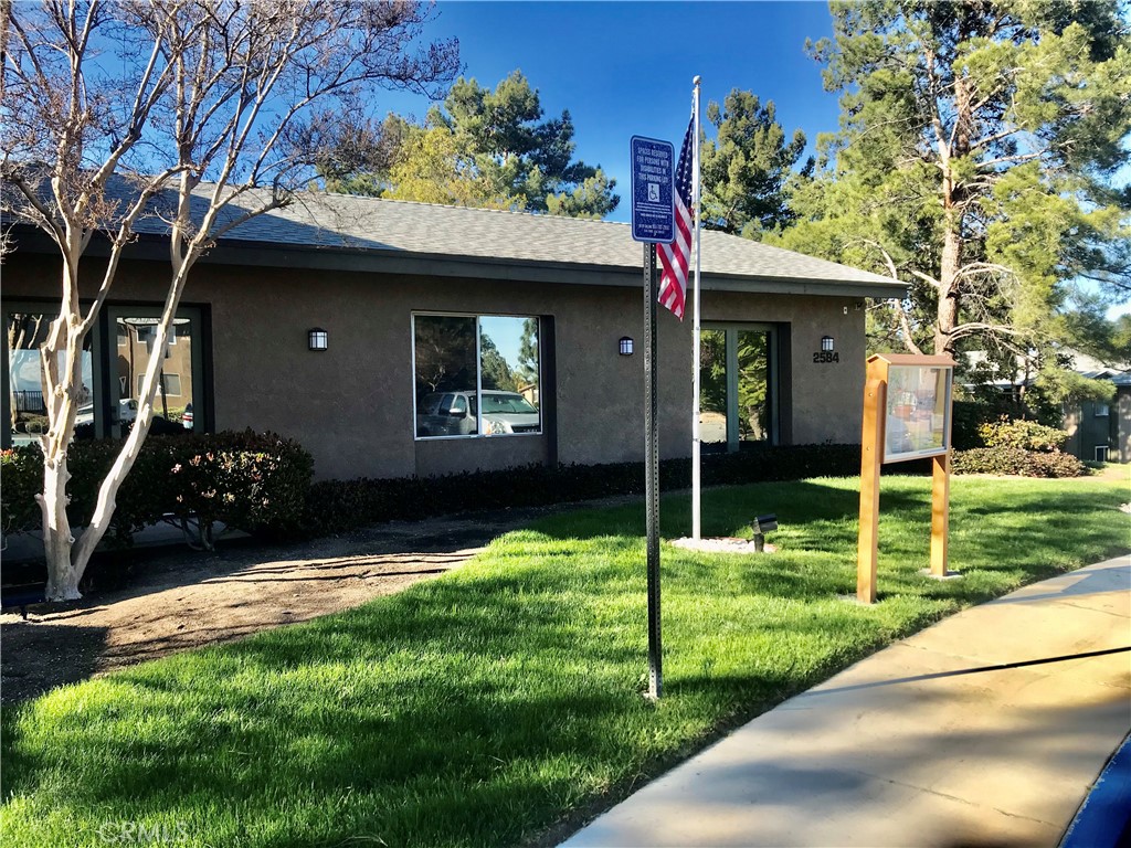 2612 Avenida Del Vista 203