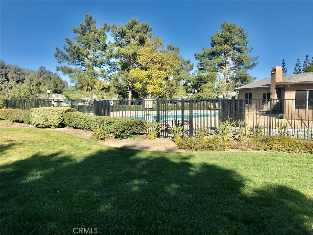 2612 Avenida Del Vista 203