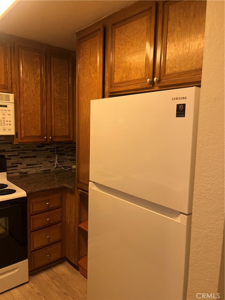 5705 Friars 22