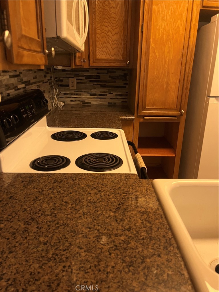 5705 Friars 22