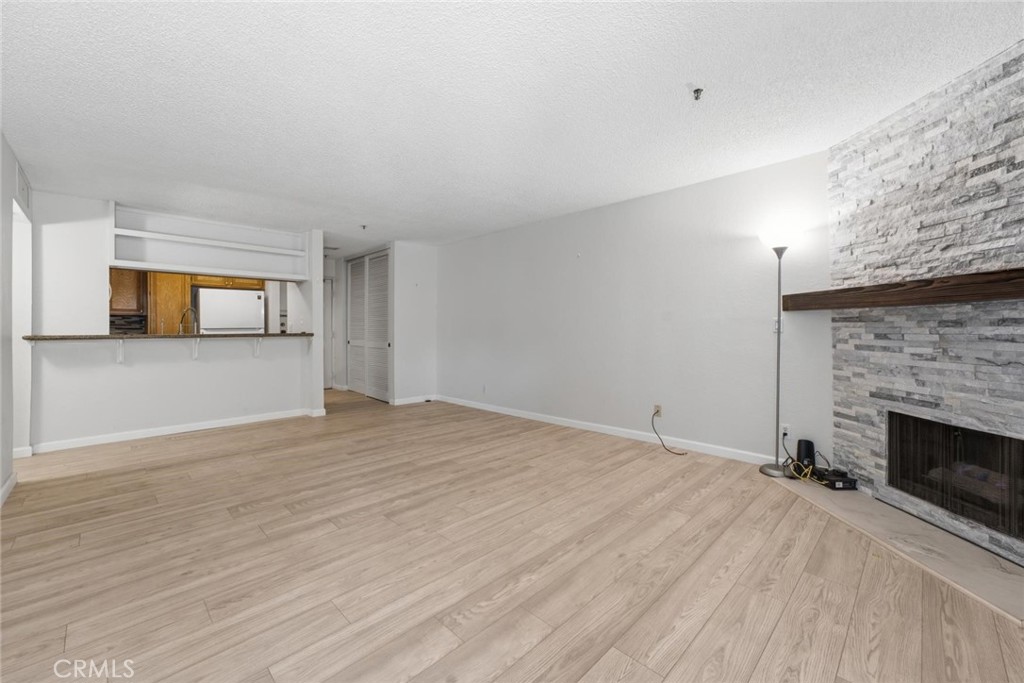 5705 Friars 22