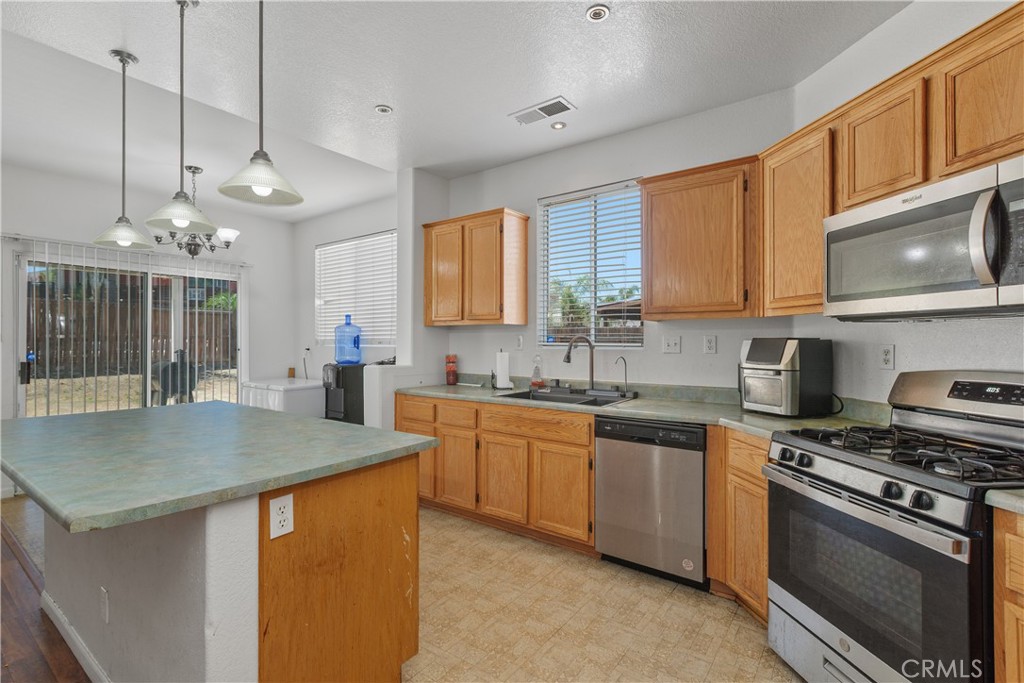 43677 Yukon Court