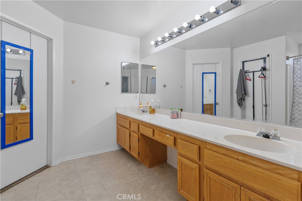 43677 Yukon Court