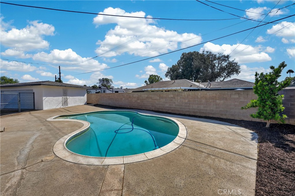 6230 Banner Court
