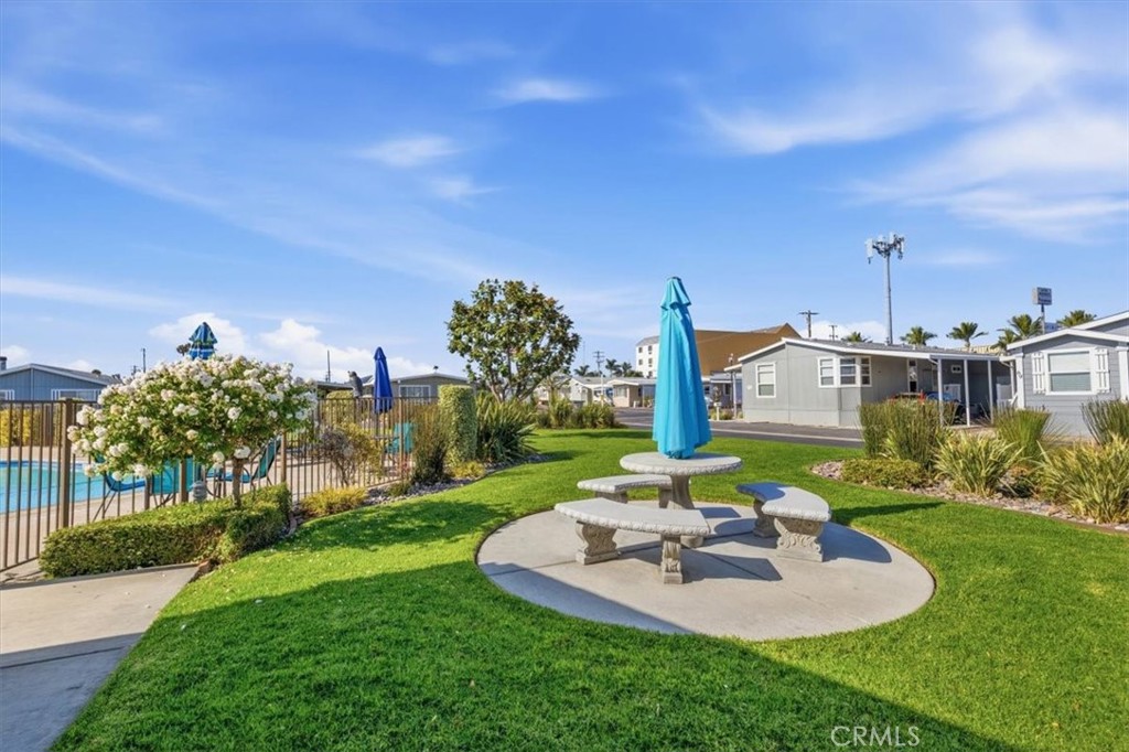15621 Beach Boulevard 53