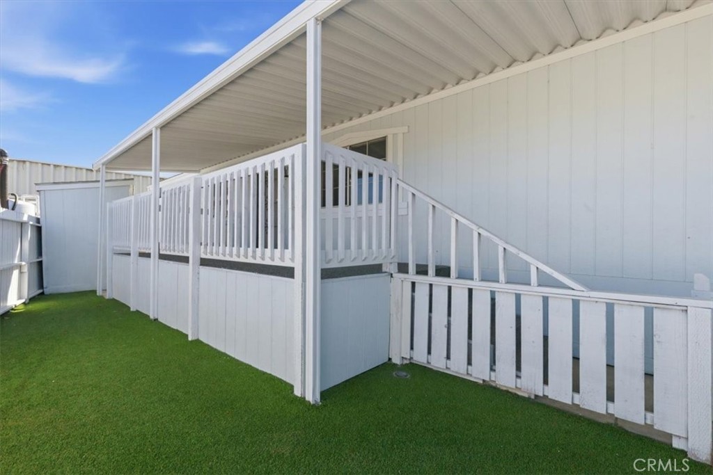 15621 Beach Boulevard 53