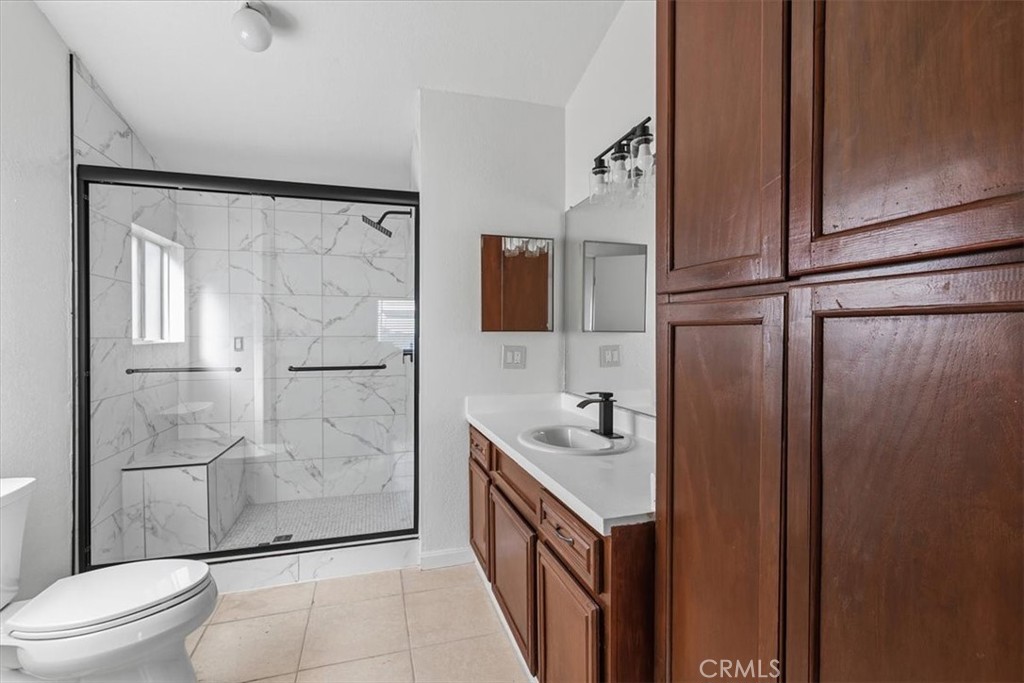 15621 Beach Boulevard 53