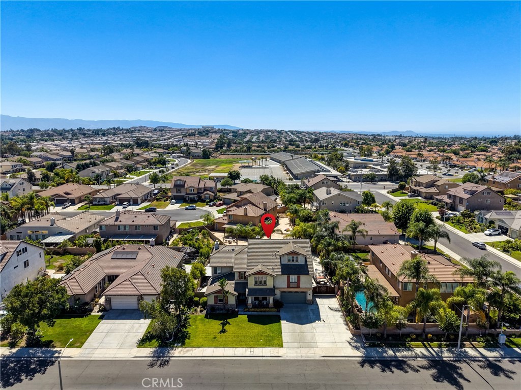 9479 Lost Grove