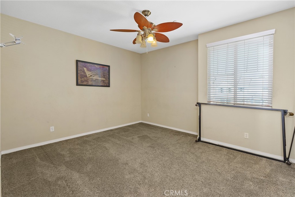 9479 Lost Grove