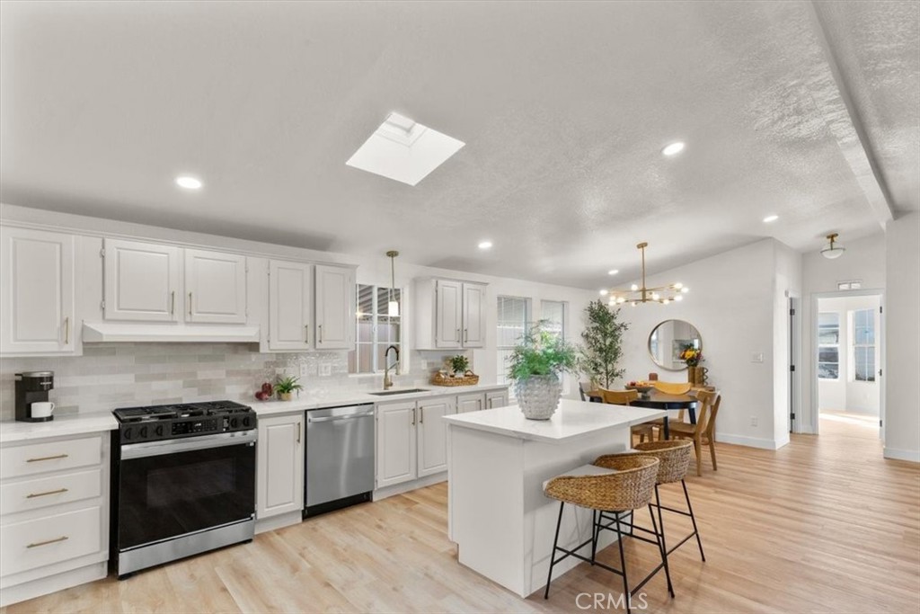 9080 Bloomfield 31