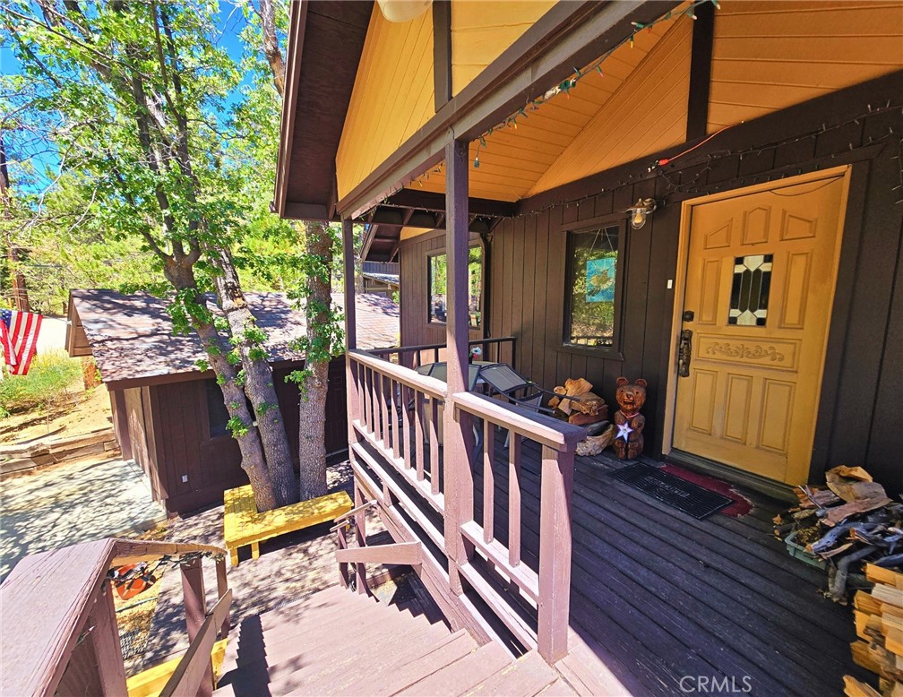 41620 Thrush Court