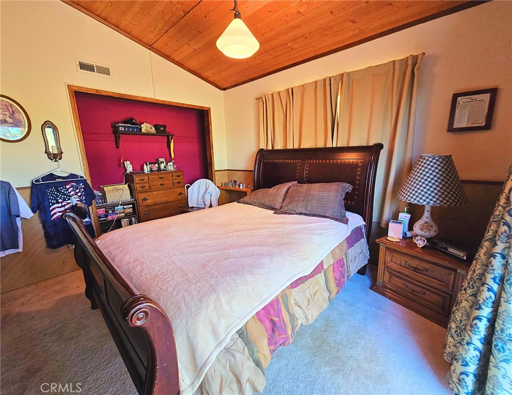 41620 Thrush Court