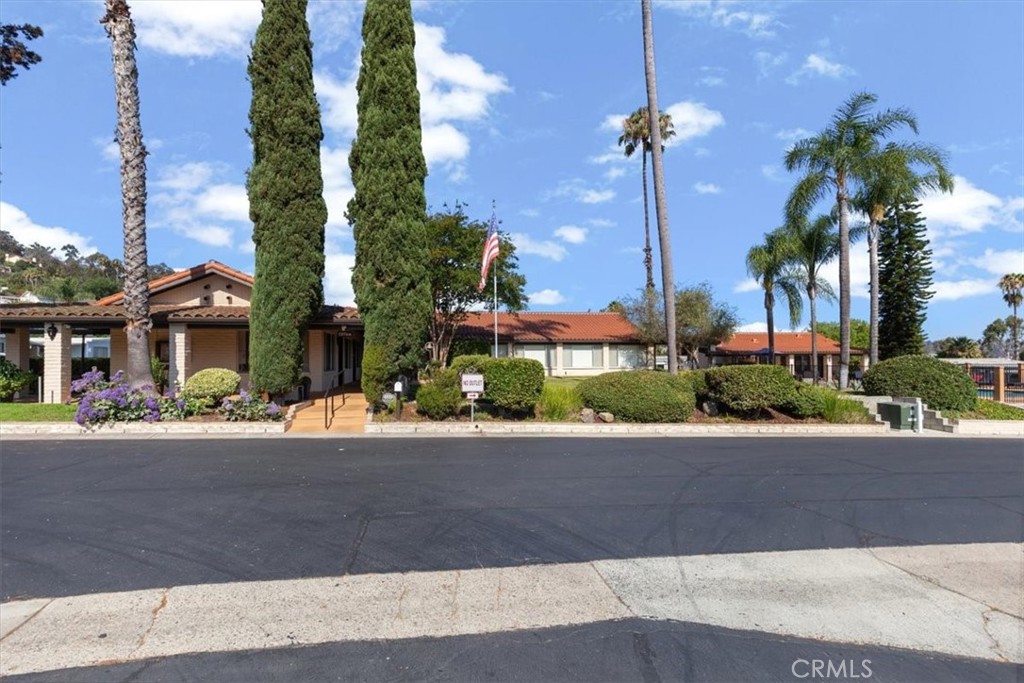 1440 S Orange Ave 109