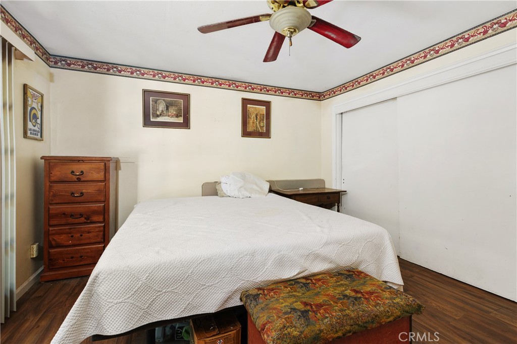 726 W Hacienda