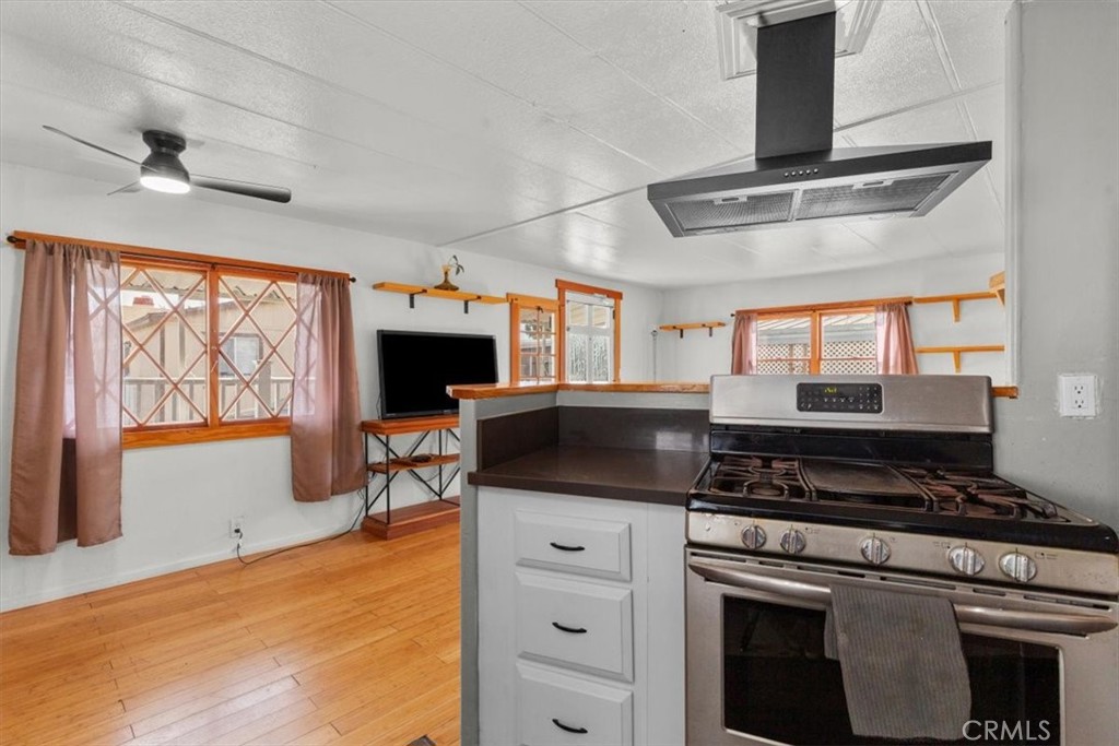 9080 Bloomfield 257