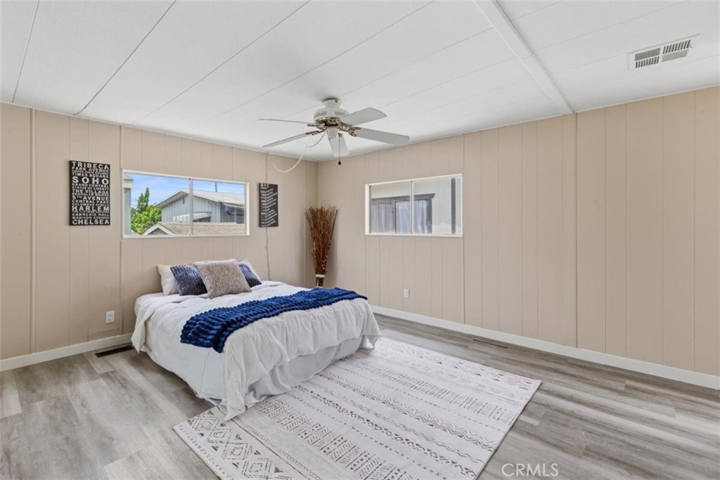 15621 Beach Blvd 103