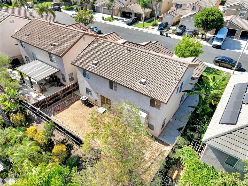 833 Pheasant Street