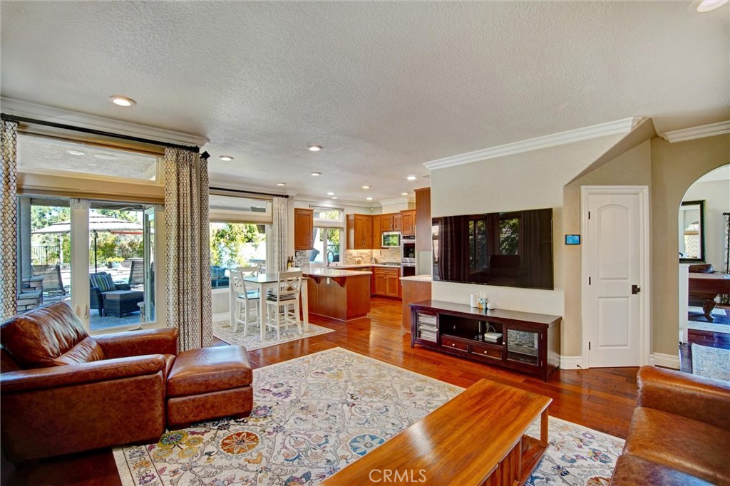 445 Somerset Circle
