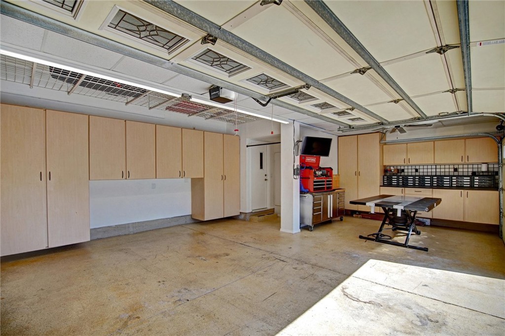 445 Somerset Circle