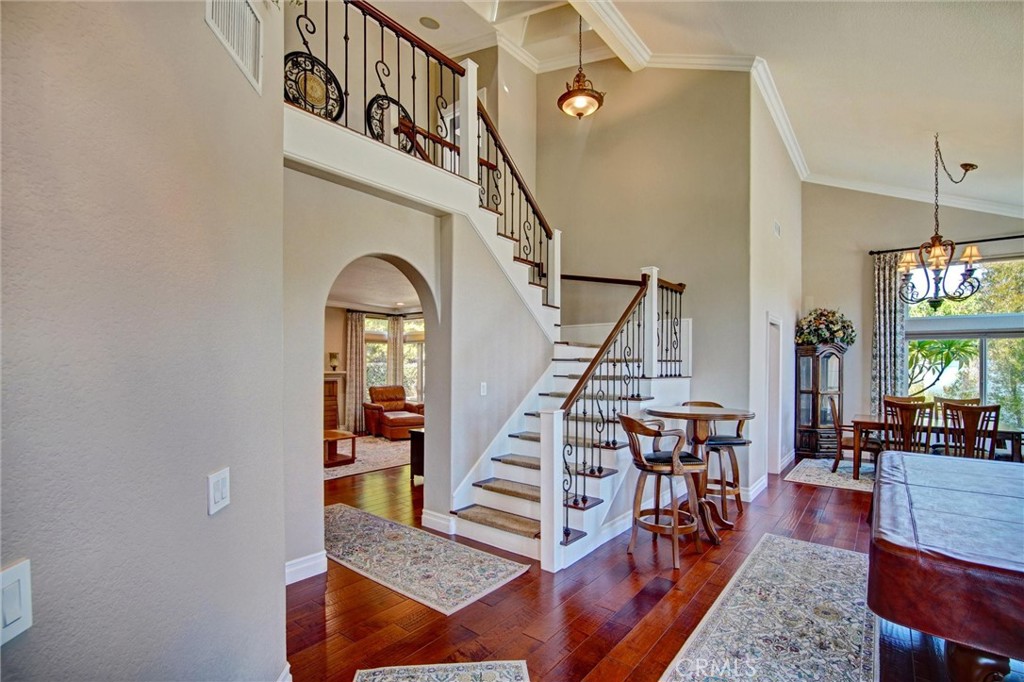 445 Somerset Circle