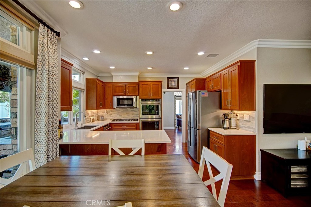 445 Somerset Circle