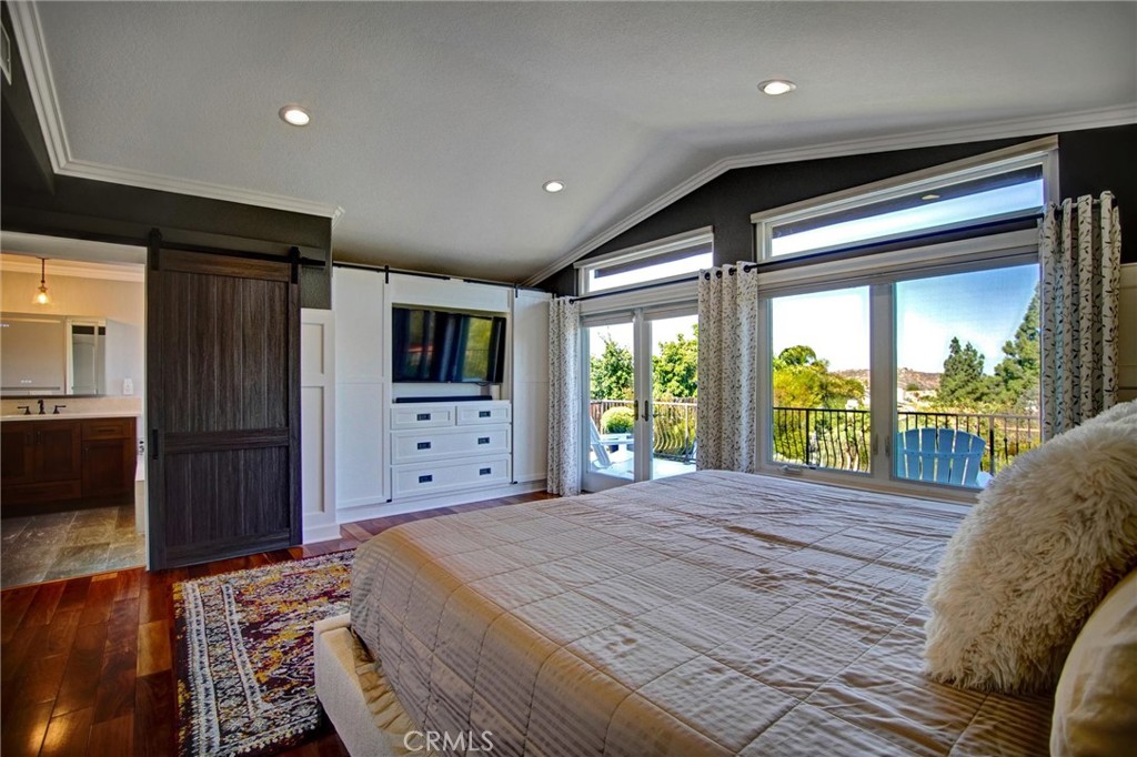445 Somerset Circle