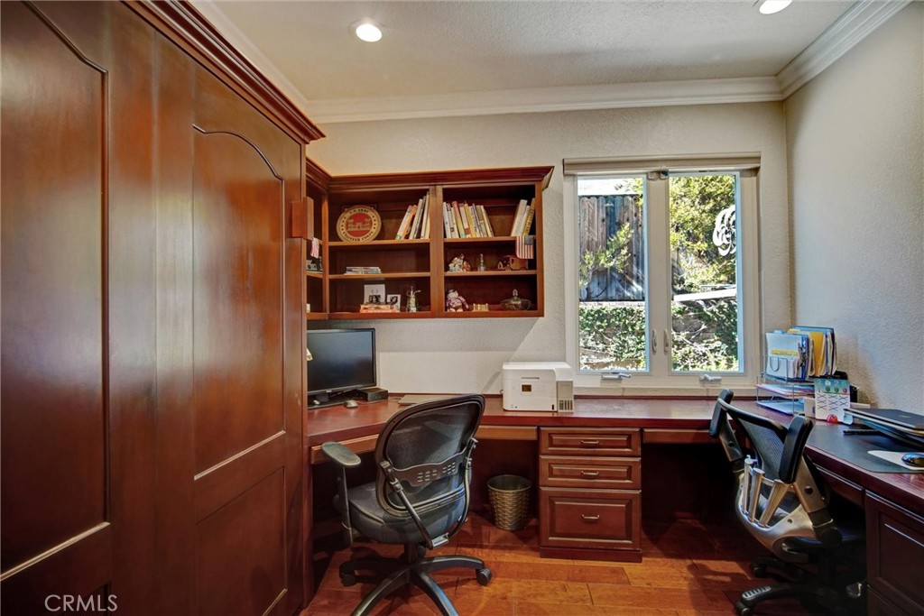 445 Somerset Circle