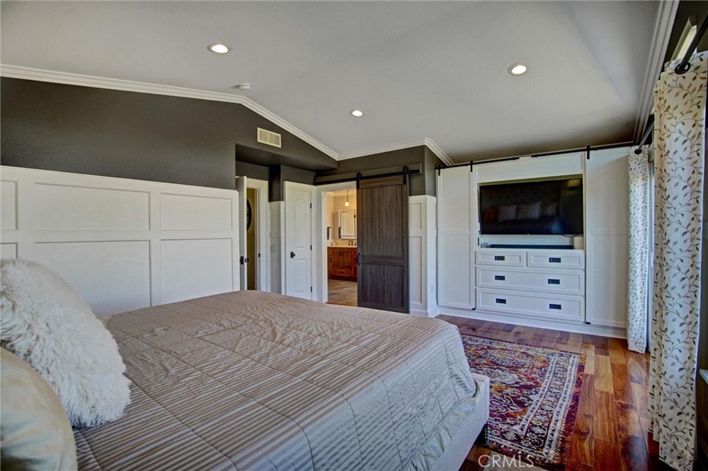 445 Somerset Circle