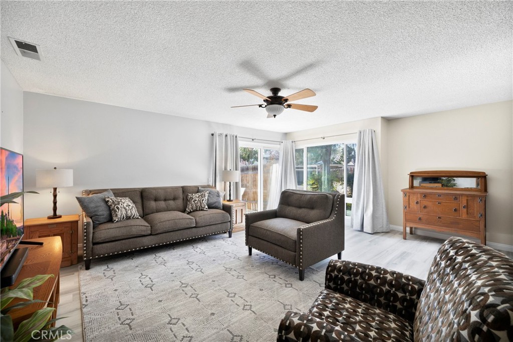 6270 Avenue Juan Diaz
