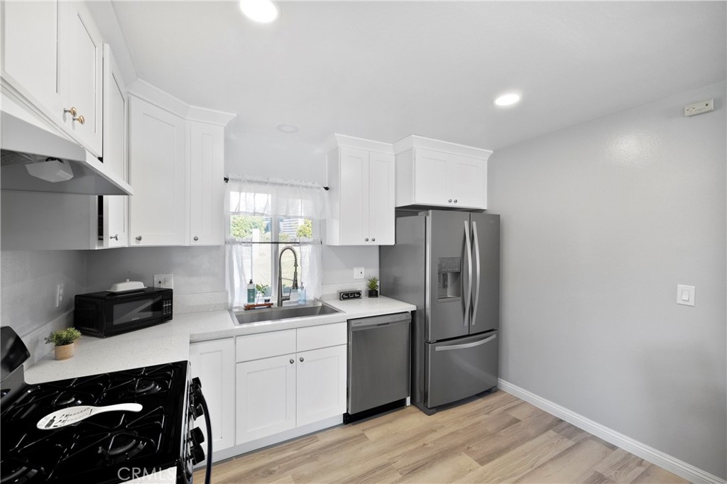 6270 Avenue Juan Diaz