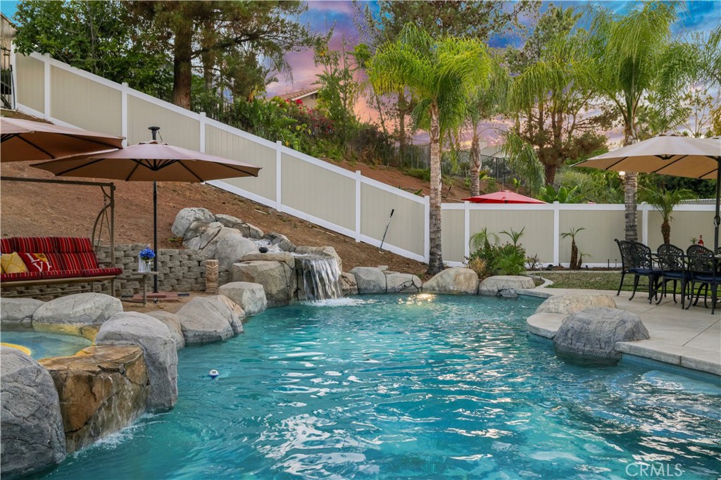 3353 Heatherbrook Circle