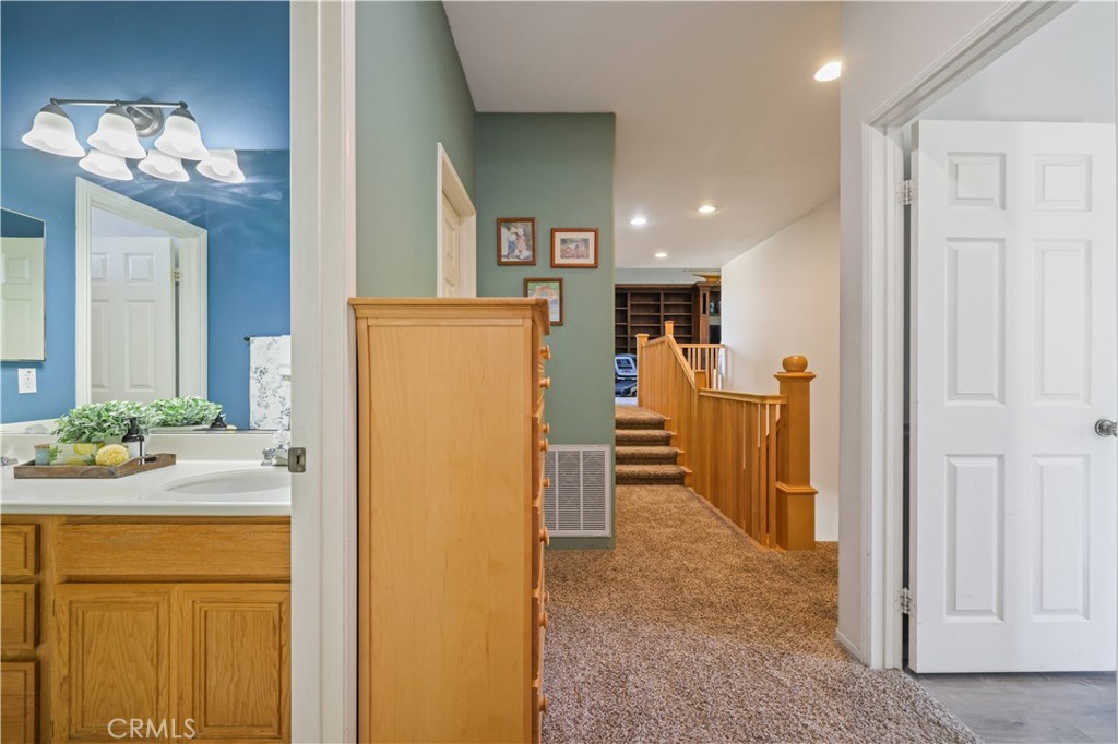 3353 Heatherbrook Circle