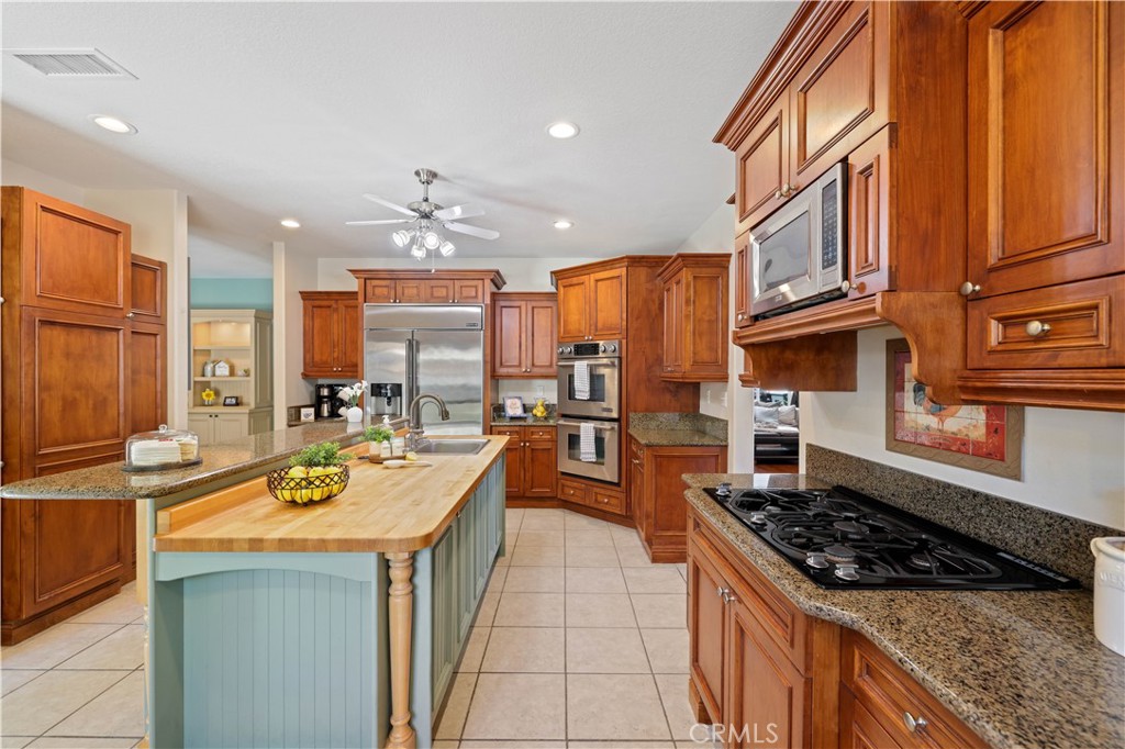 3353 Heatherbrook Circle