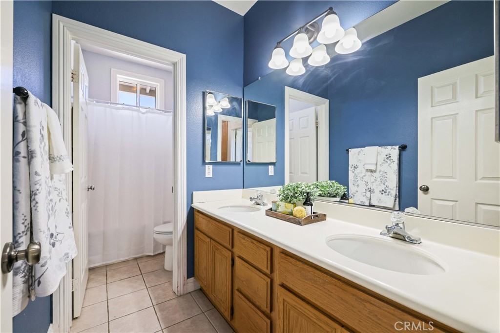 3353 Heatherbrook Circle