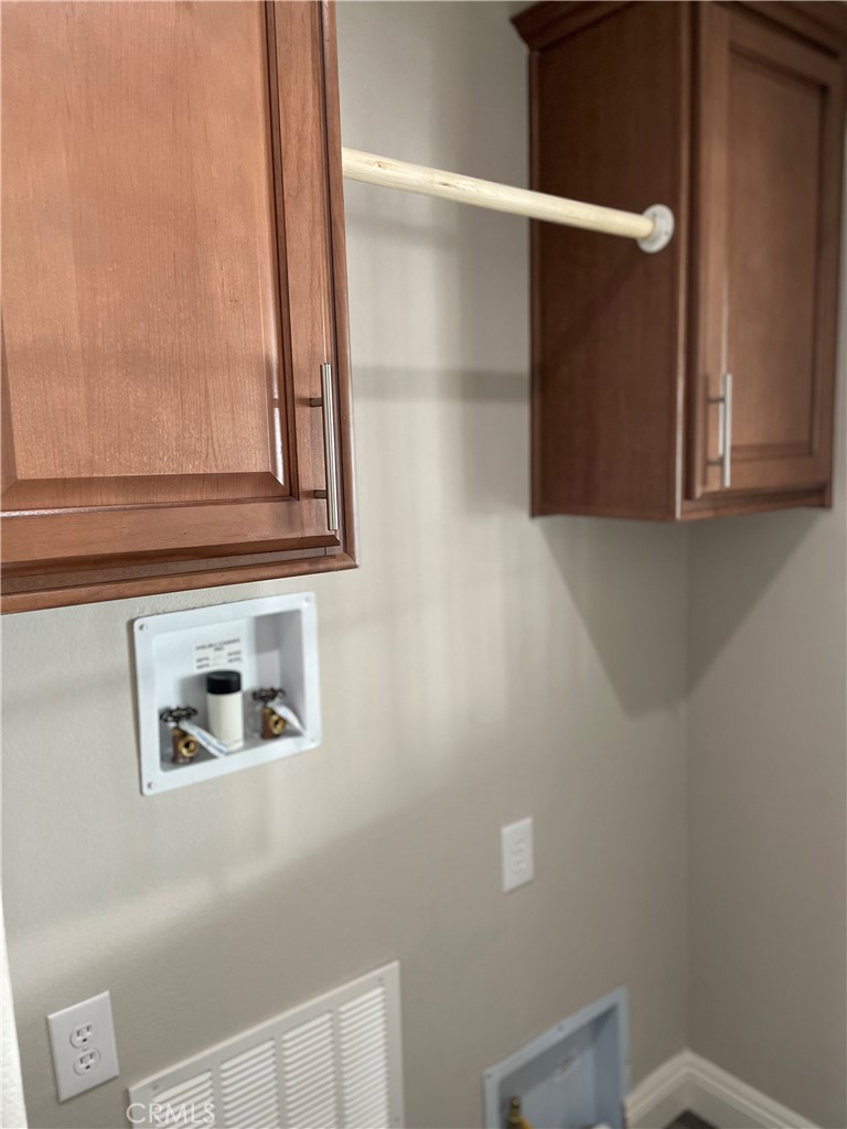 655 E Main Street 44