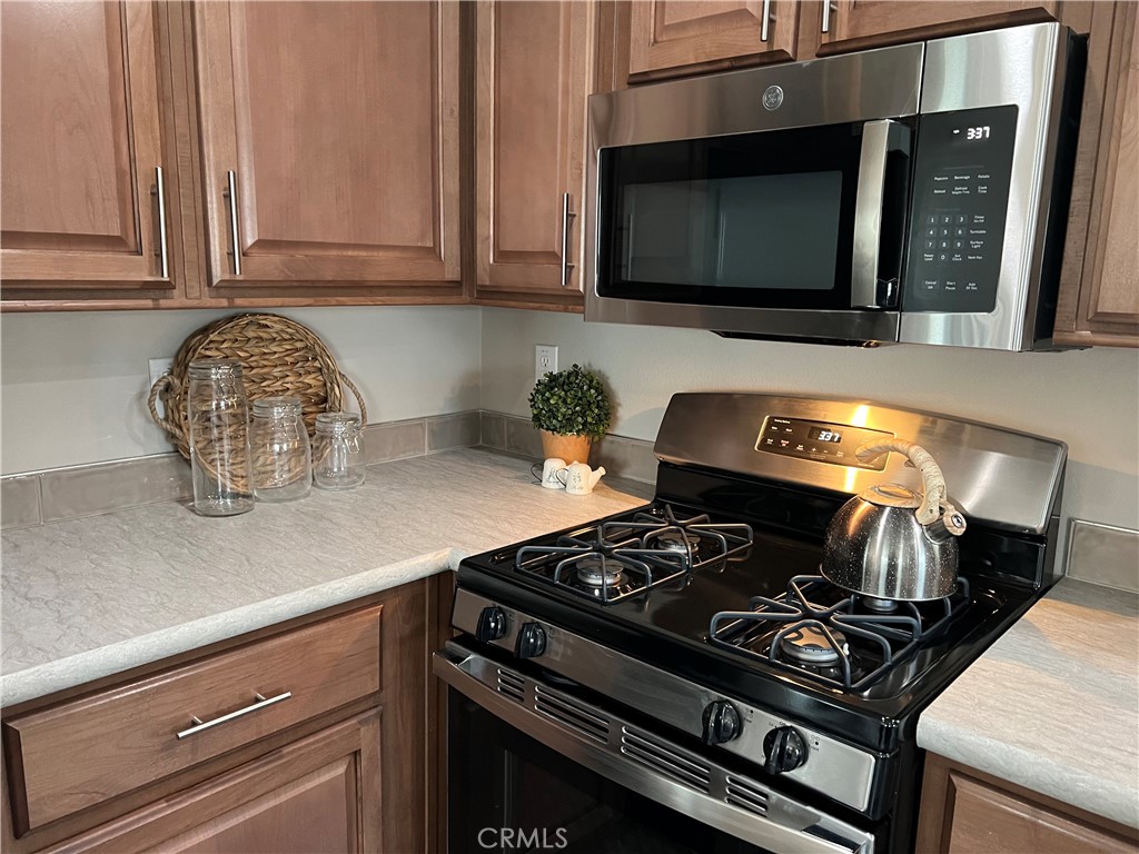 655 E Main Street 44