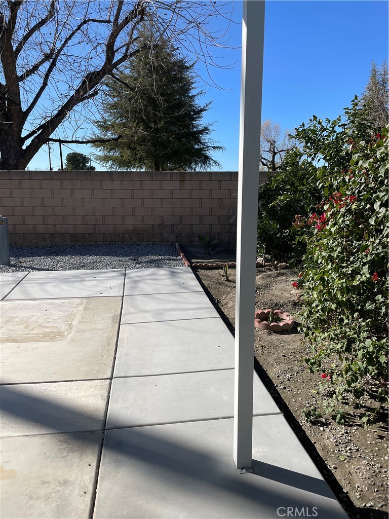 655 E Main Street 44