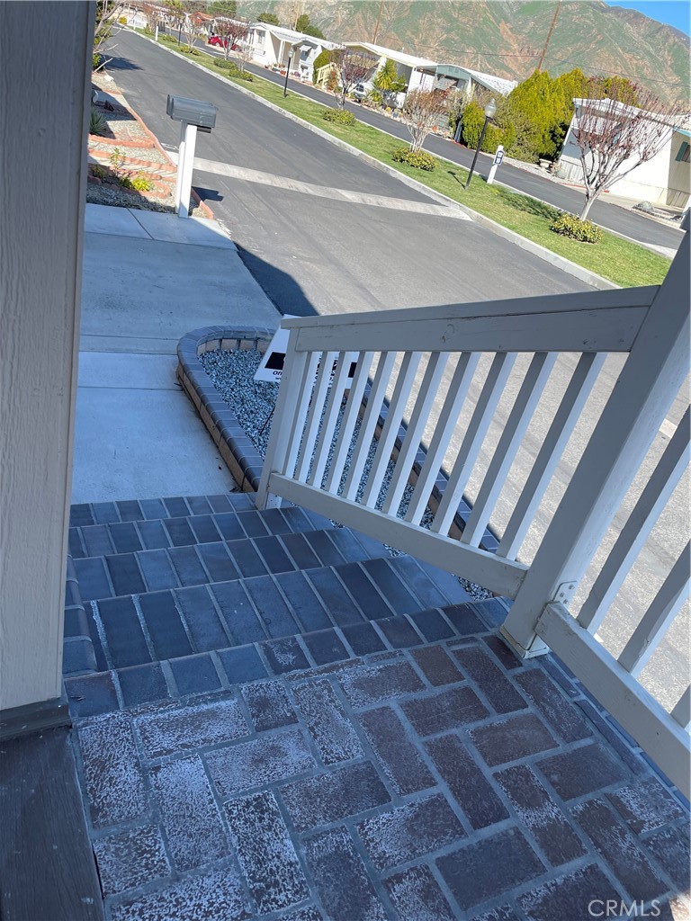 655 E Main Street 44