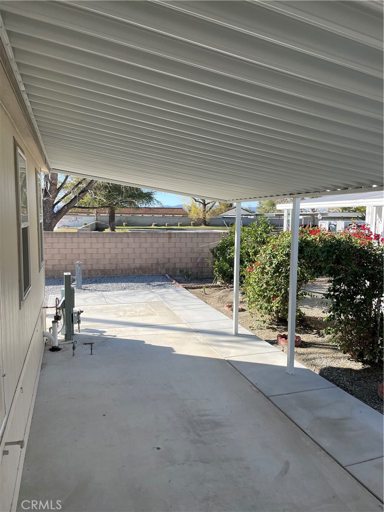 655 E Main Street 44