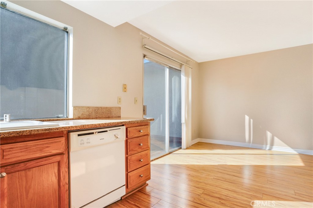 7750 Bolsa Avenue 27