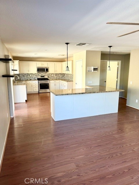 9449 Mandarin Court