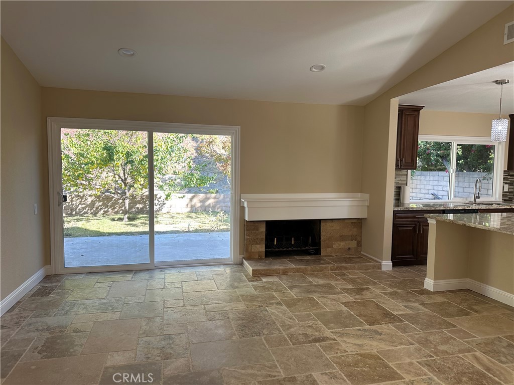 22461 Falconburn Way