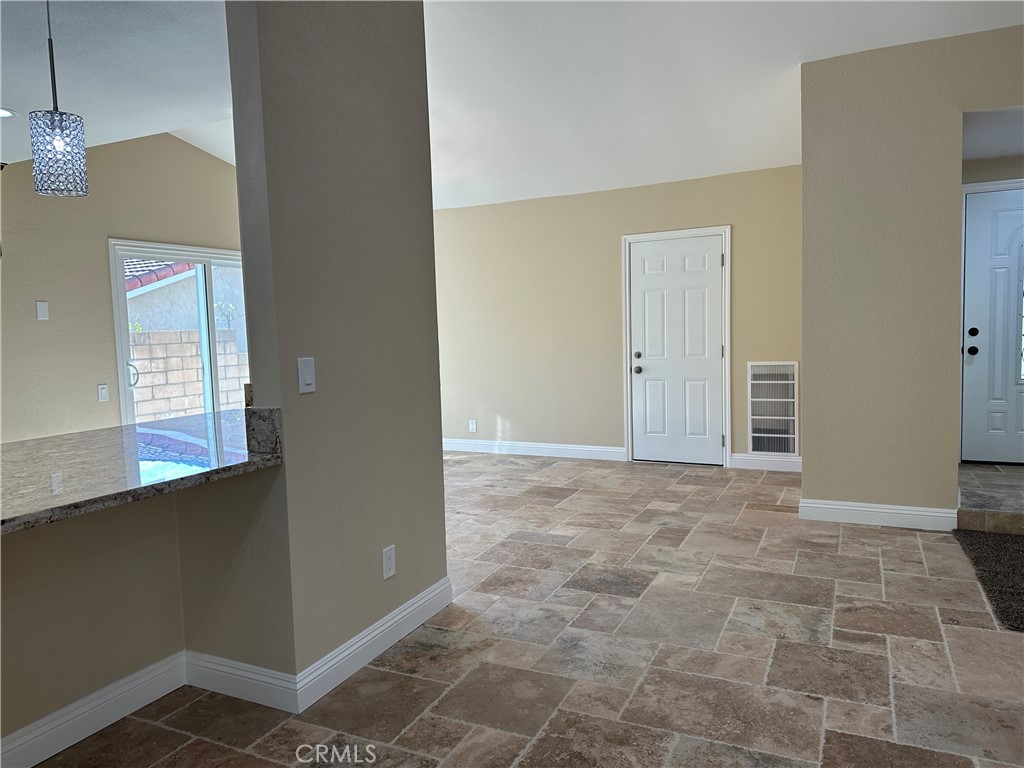 22461 Falconburn Way