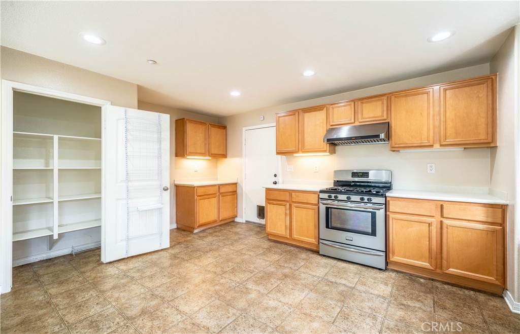 18269 Blue Sky Street