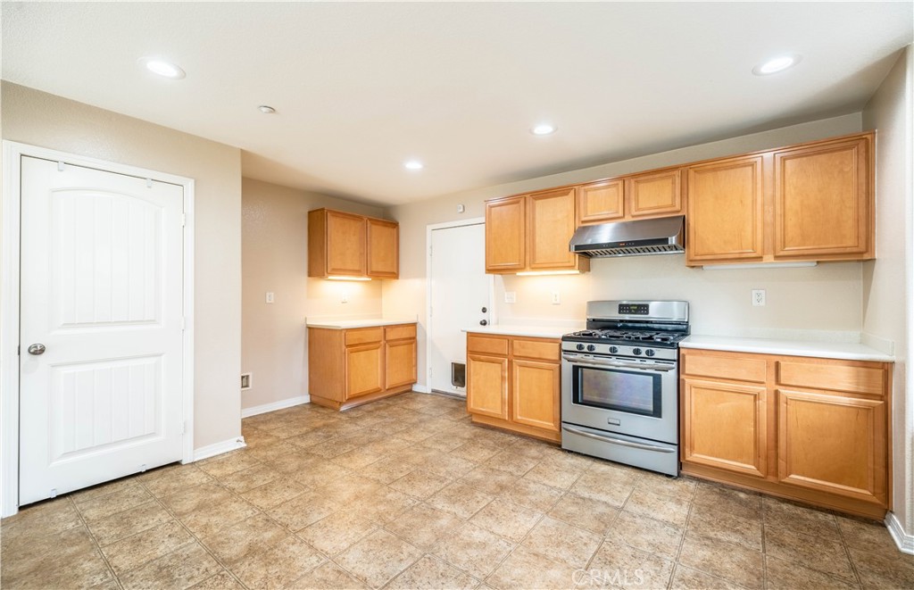 18269 Blue Sky Street