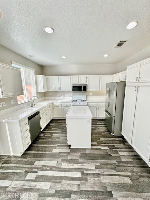 11904 Greenbluff Way