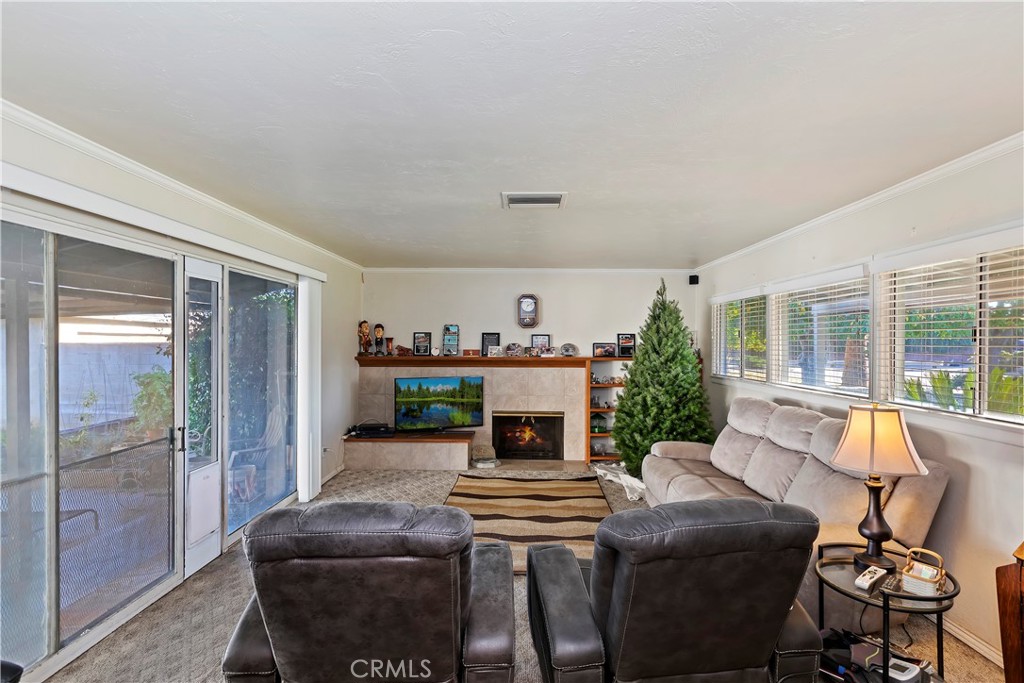 3475 Gilberto Avenue