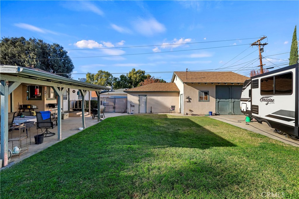 3475 Gilberto Avenue