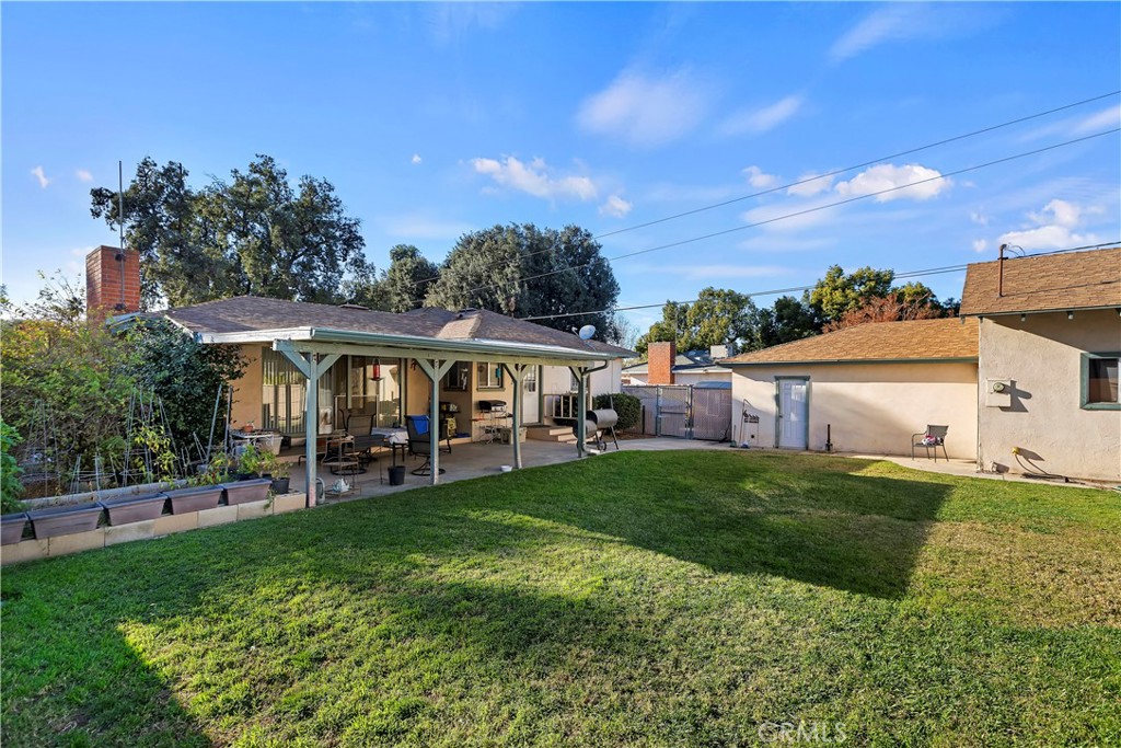 3475 Gilberto Avenue